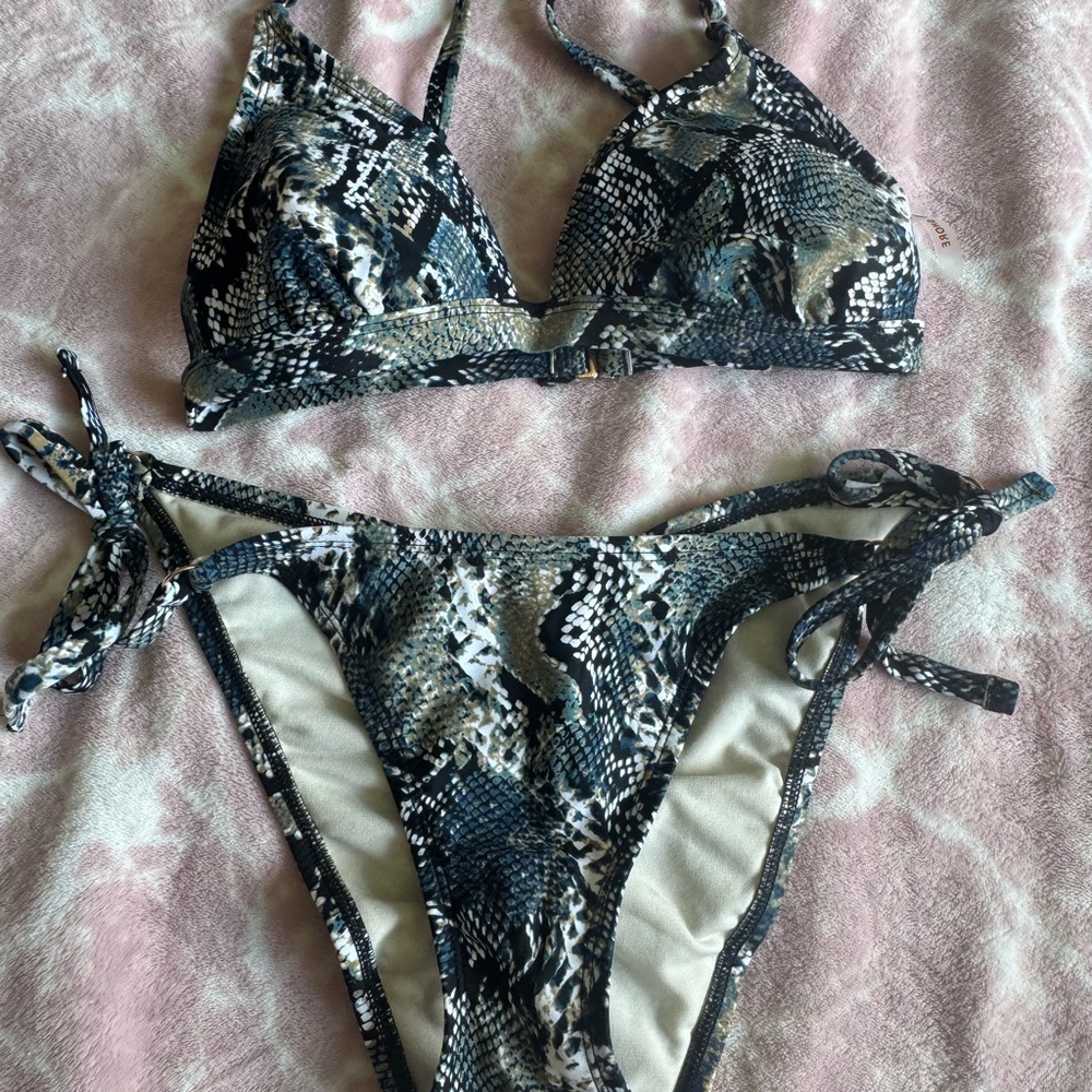Shade & Shore Snakeskin Bikini - Black and Cream